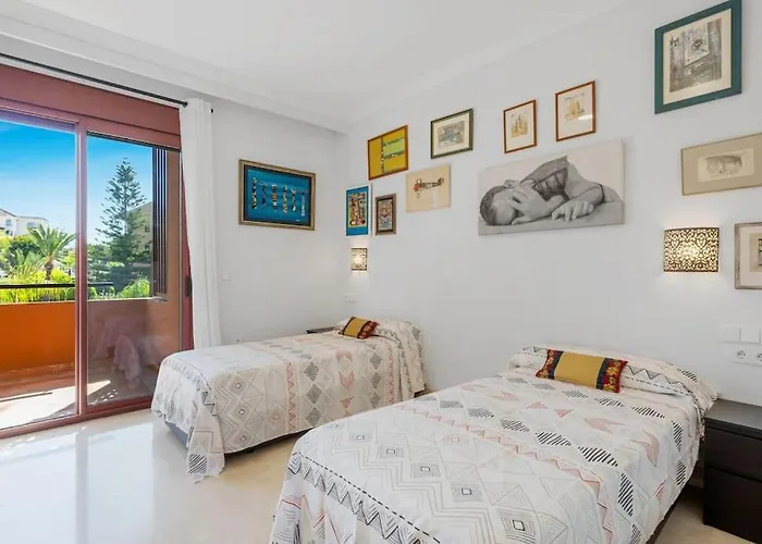 Breath Taking Views At Las Brisas, 3Br Flat W/Pool