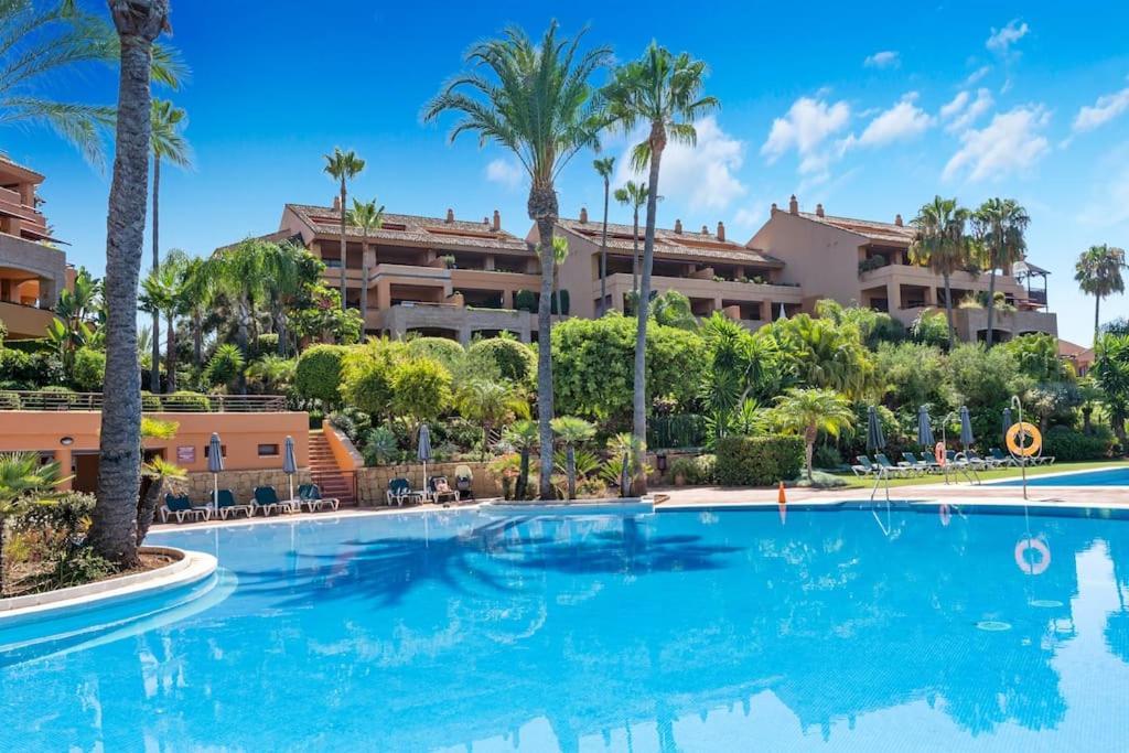 Apartamento Breath Taking Views At Brisas, 3br Flat W/pool Marbella