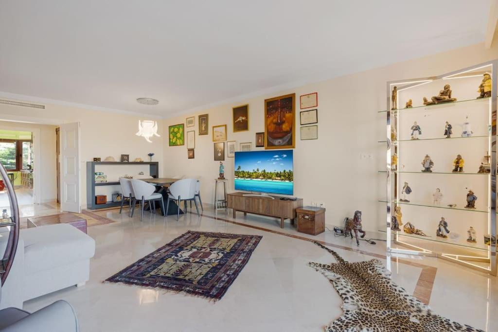Apartamento Breath Taking Views At Brisas, 3br Flat W/pool *
